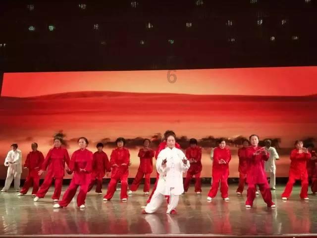 奥特曼救公主2